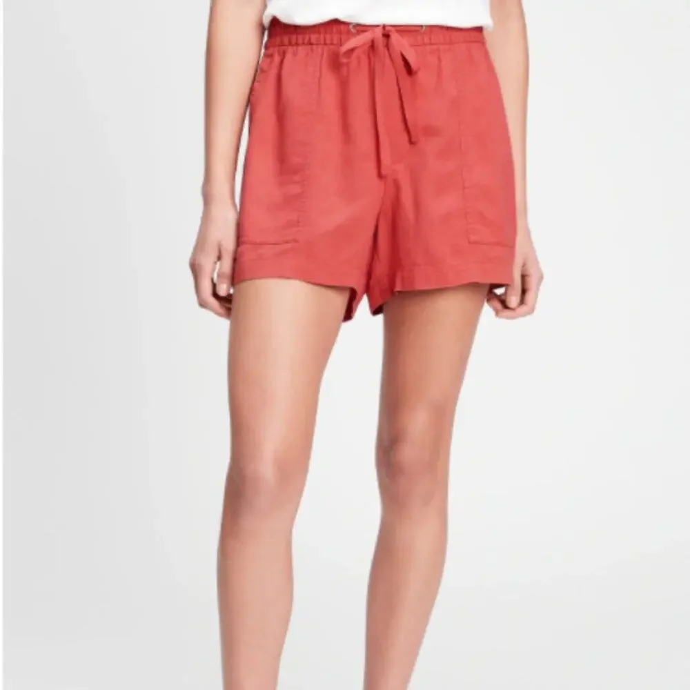 GAP Factory Orange Desert Flower Pull-On Utility Shorts - Picture 3 of 16